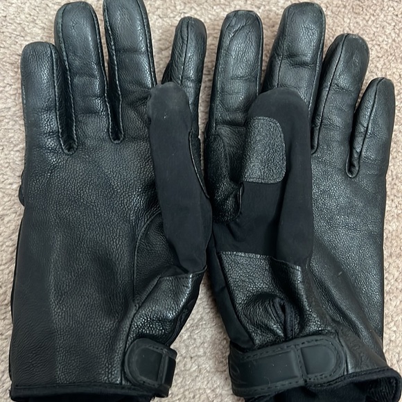 Hatch Gloves - Picture 3 of 5